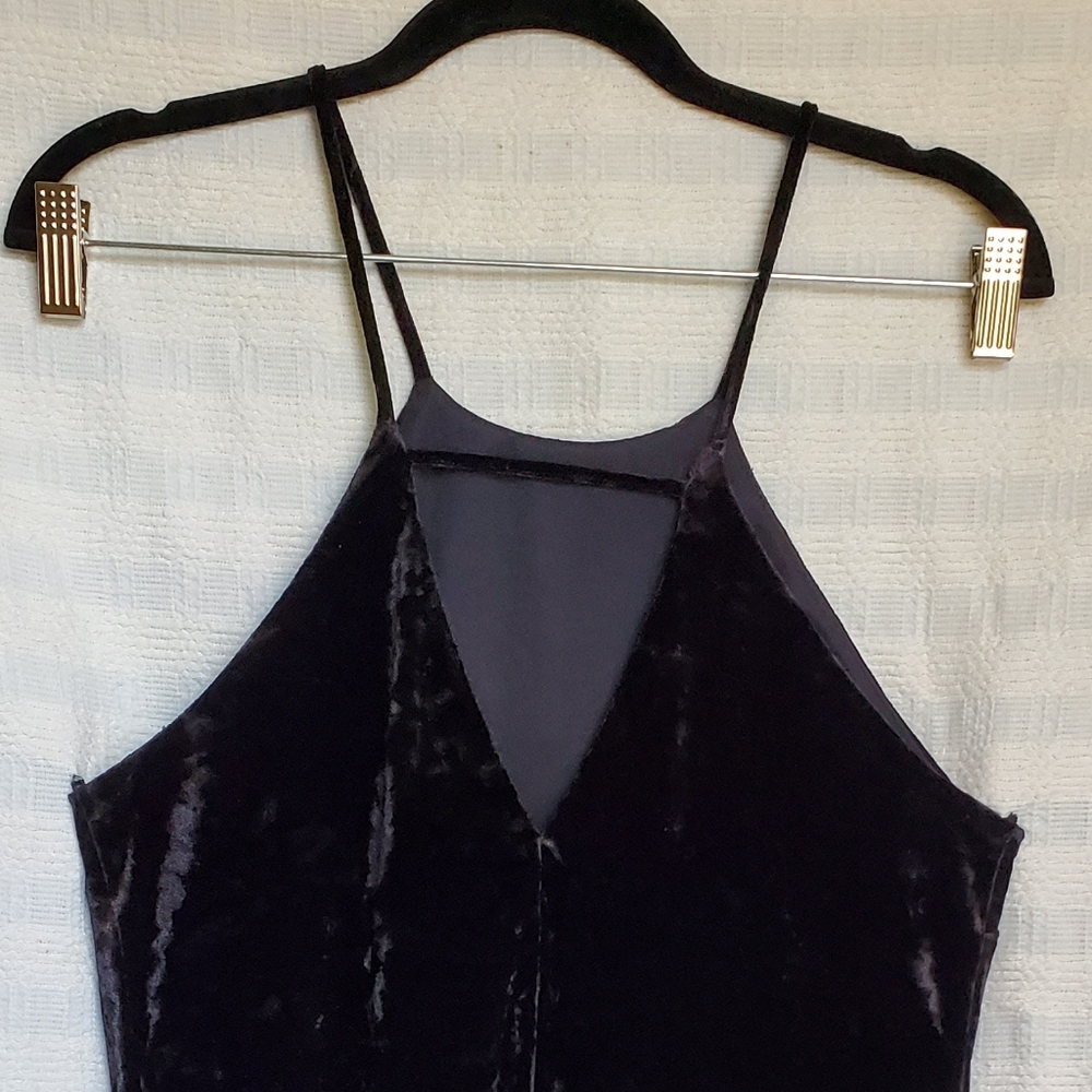 Velour Split Side Tank - Picture 3 of 5